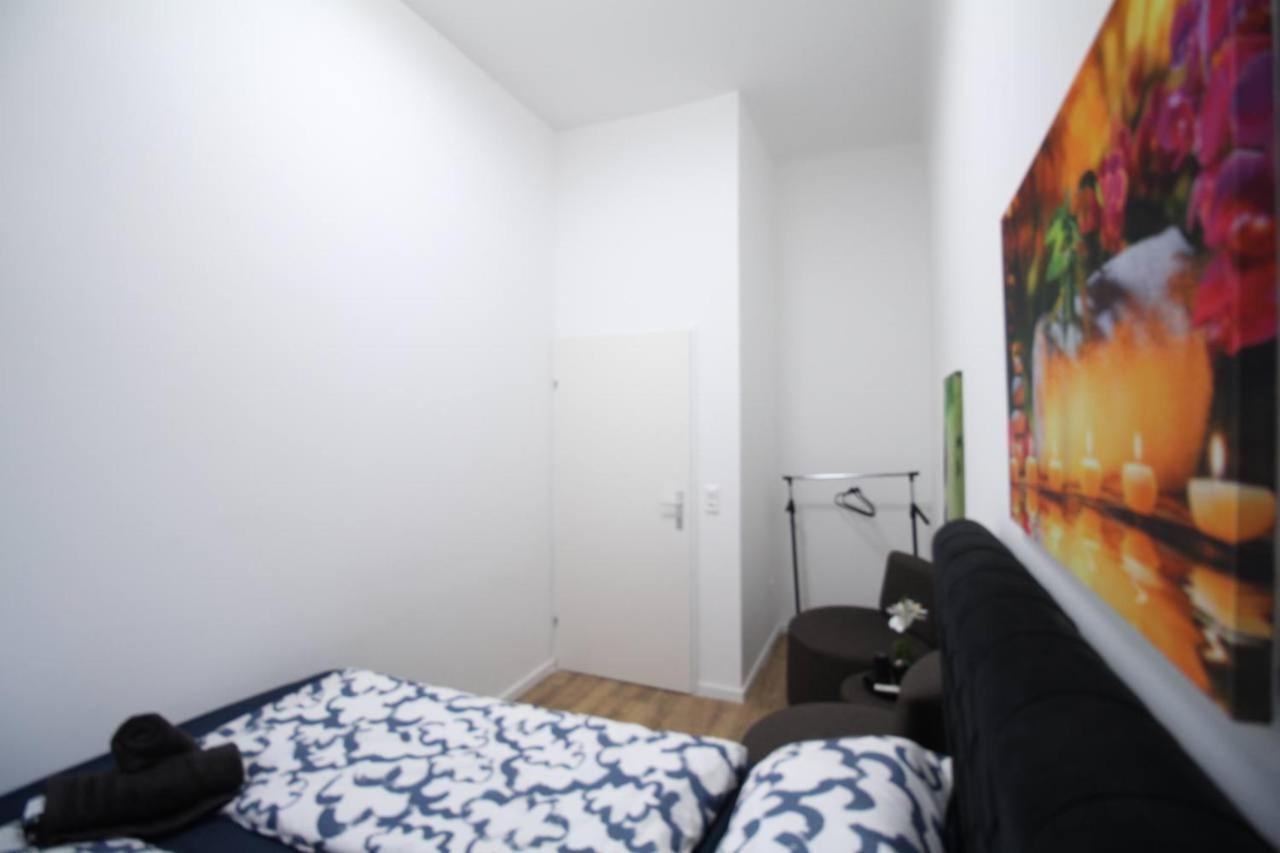 Modern Double Room Js B Вена Экстерьер фото