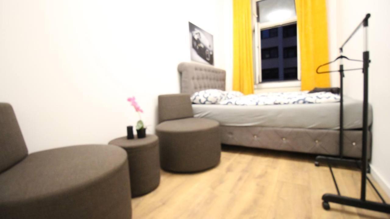 Modern Double Room Js B Вена Экстерьер фото